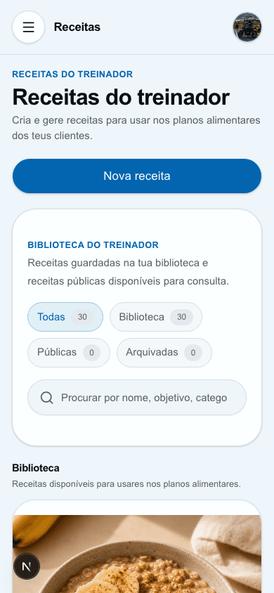 Área de nutrição do treinador na PrimeCoach com biblioteca de receitas.